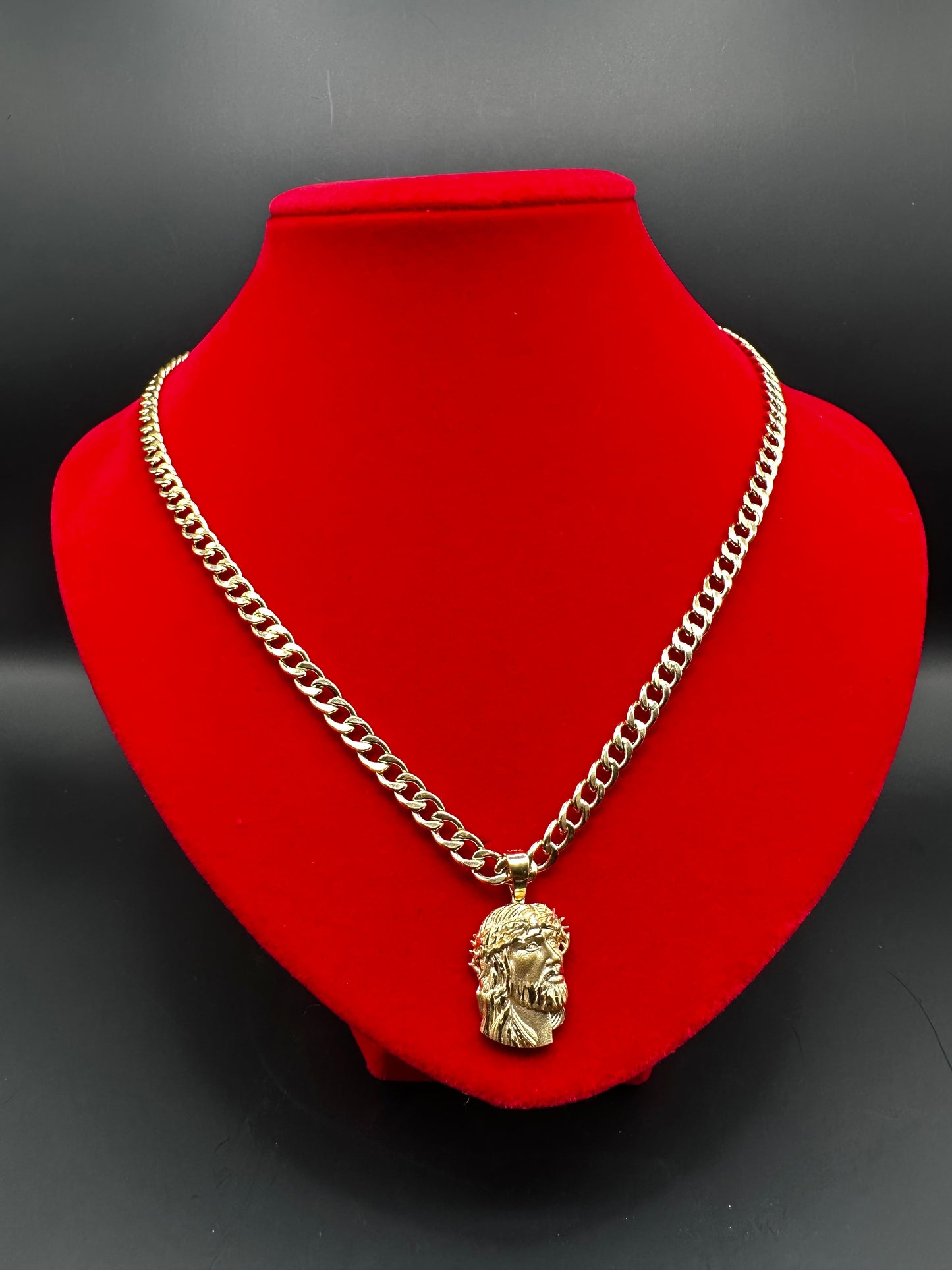 Cuban Link Chain + Jesus's Face Pendant