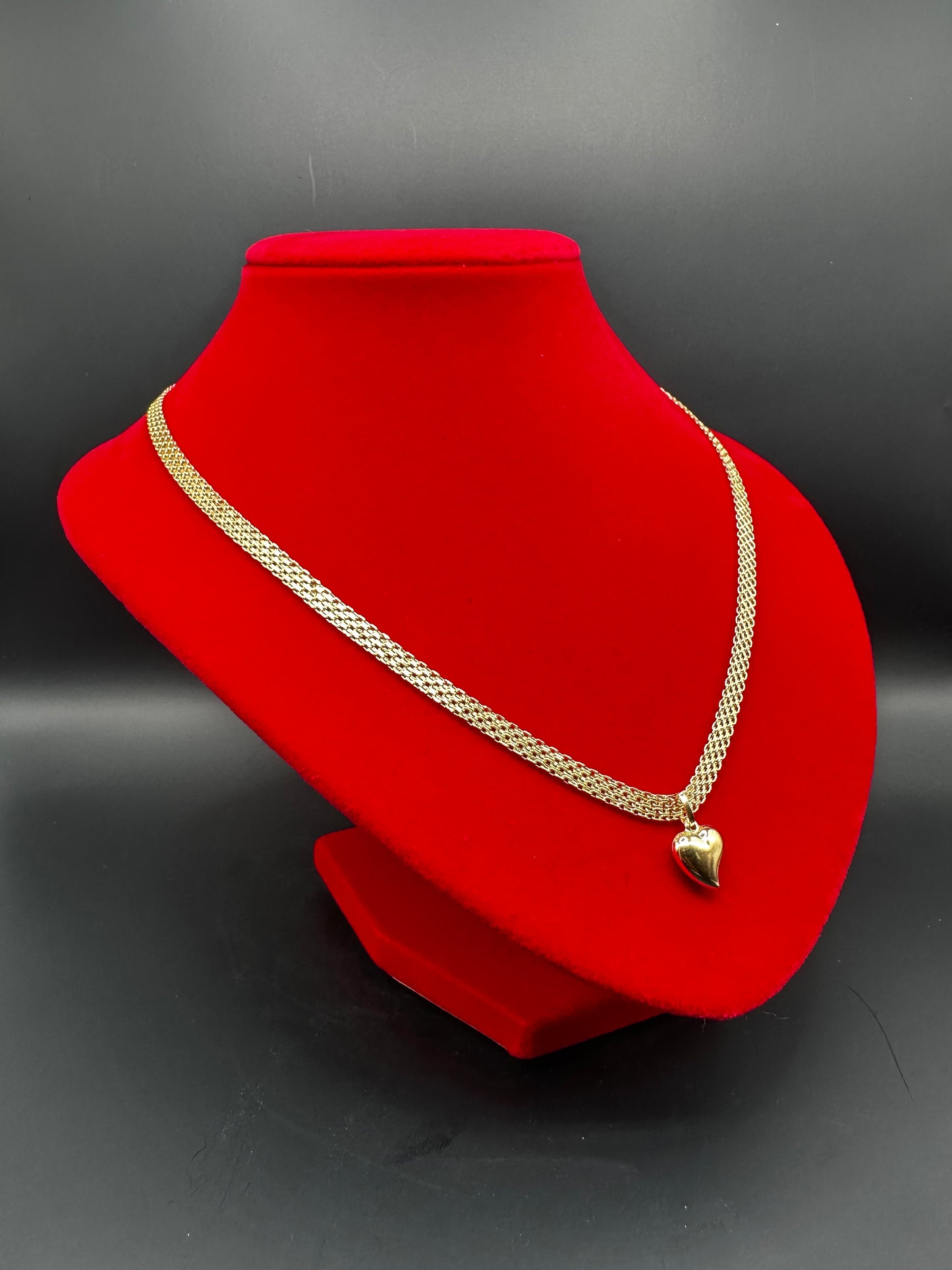 CHAIN BISMARK + Heart Pendant