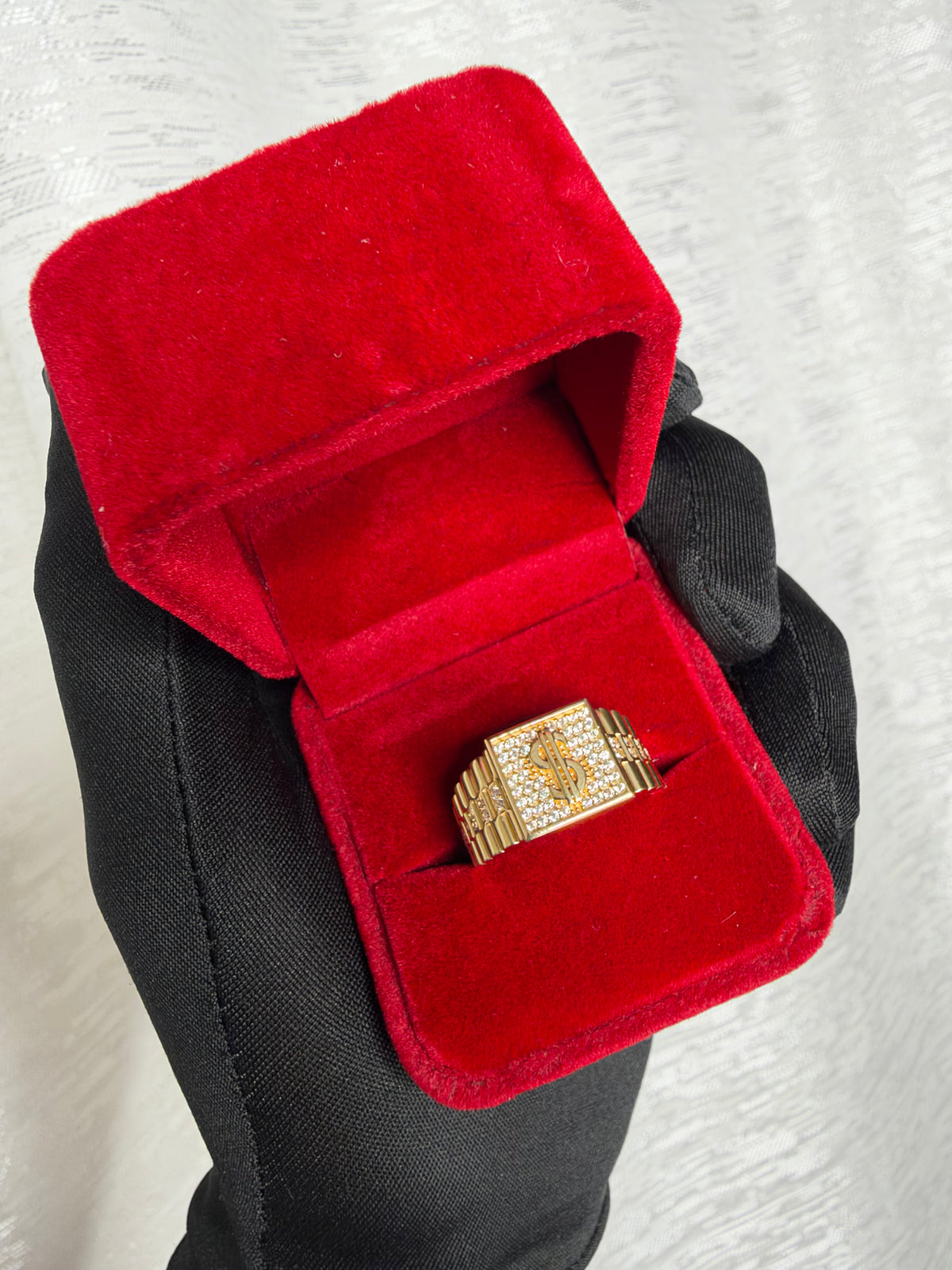 Anillo $