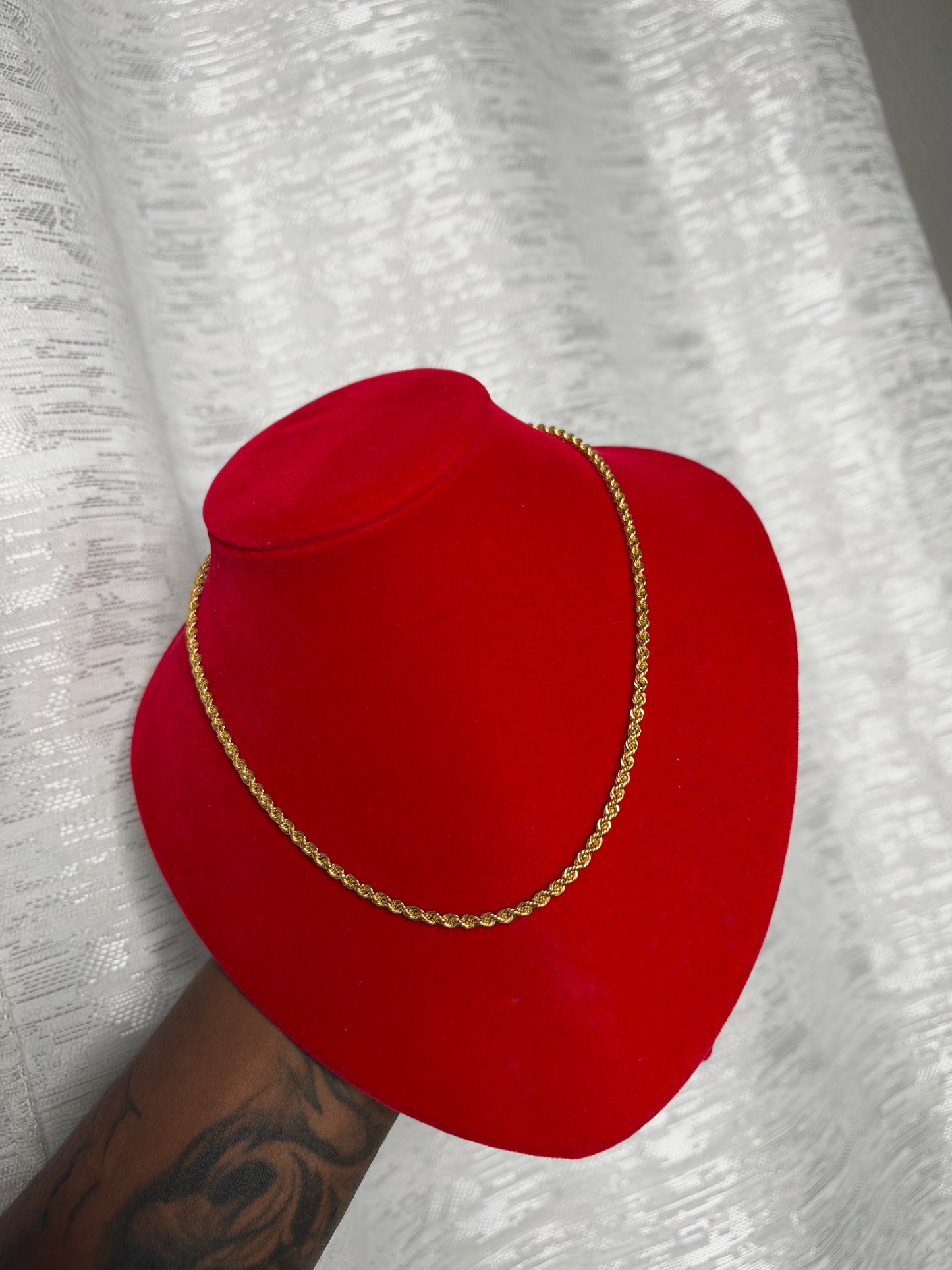 Chain Lazo